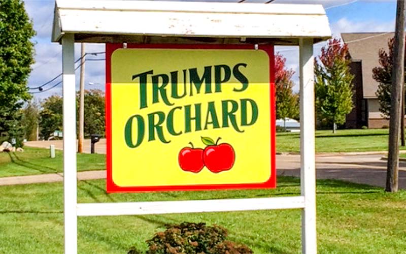 Trumps orchard entrance sign